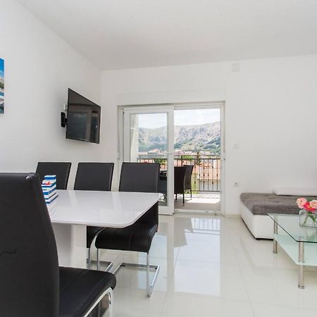 Apartments Bernardeta 1 Baška Buitenkant foto
