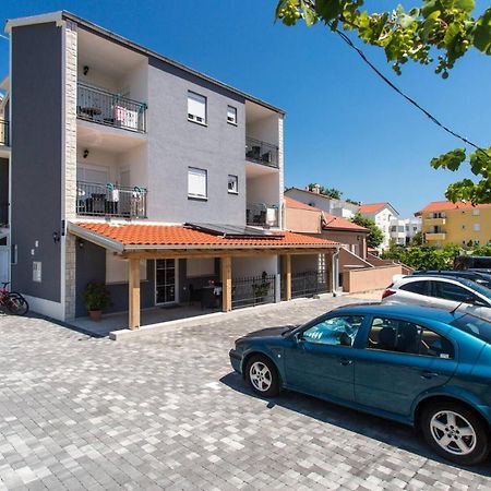 Apartments Bernardeta 1 Baška Buitenkant foto