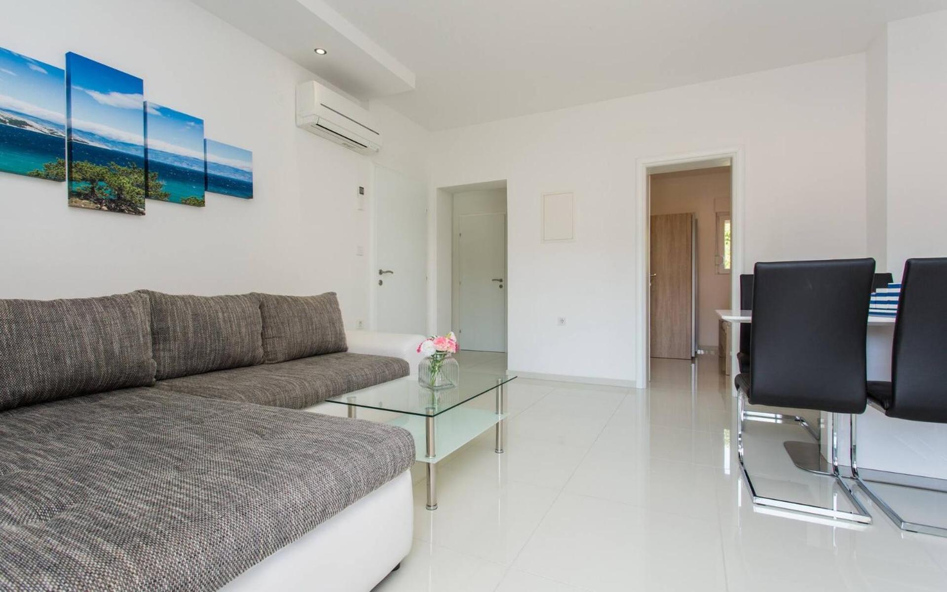 Apartments Bernardeta 1 Baška Buitenkant foto