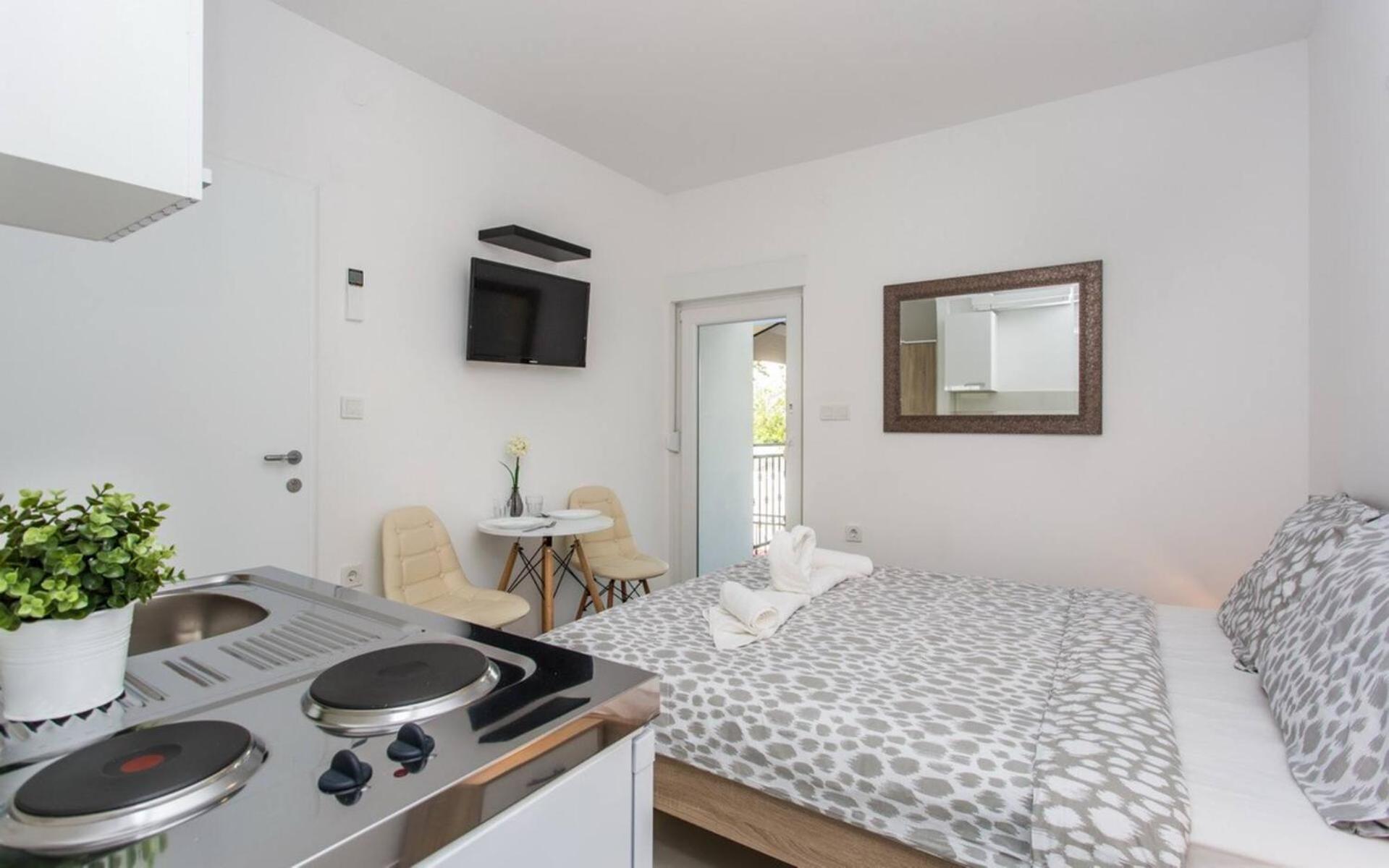 Apartments Bernardeta 1 Baška Buitenkant foto