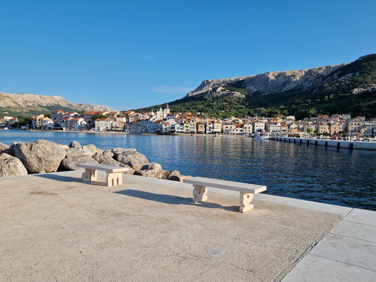 Apartments Bernardeta 1 Baška Buitenkant foto